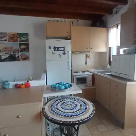 Apartment House With View Livadi (Serifos)